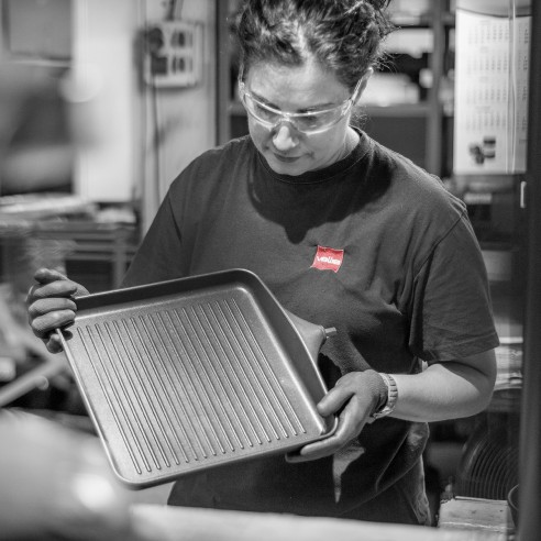 GRIL ANTI-ADHÉRENT EN FONTE D'ALUMINIUM [ORIGEN INDUCTION]